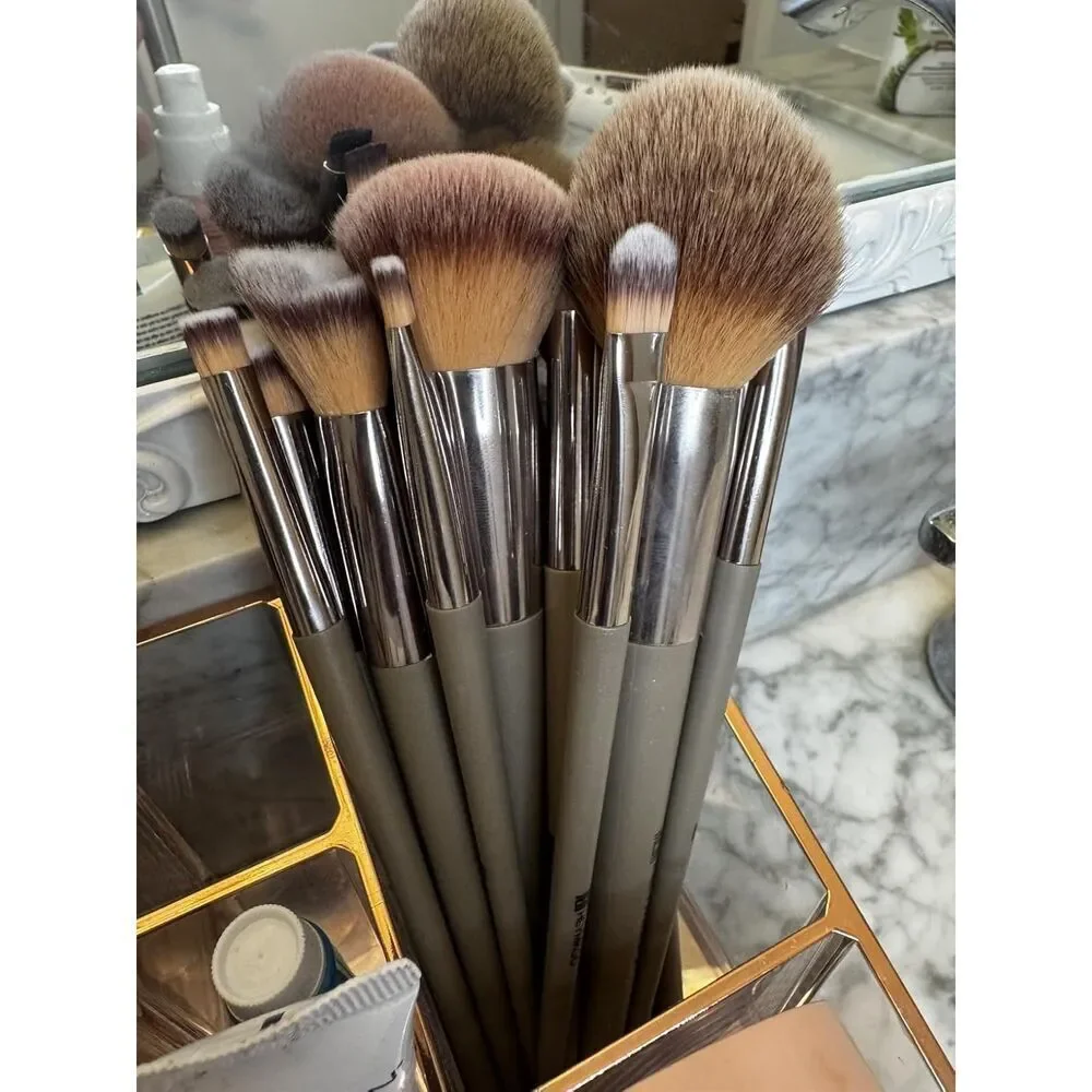 Hemkgo 15 Pieces Gold Professional Makeup Brushes Set With Cosmetic Bag
